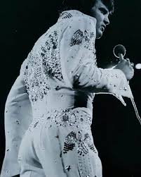Aug 12, 2021 · elvis: Mi Piace 98 Commenti 2 Elvis Presley Pictures Elvis Pics Su Instagram Love This Jumpsuit Elvis In Concert Elvis Presley Pictures Elvis Presley