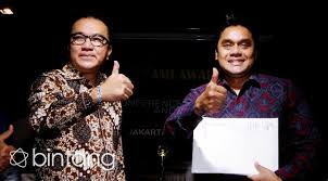 Wan abud pun segera dilarikan ke rumah sakit universitas indonesia (ui) depok dan sempat menjalani perawatan selama lima hari. Dwiki Dharmawan Gantikan Tantowi Yahya Jadi Ketua Ami Awards News Entertainment Fimela Com