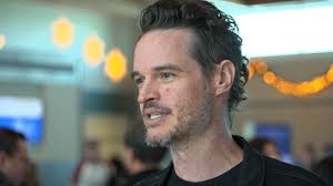 Dallas passengers waiting hours, days for baggage at Love Field