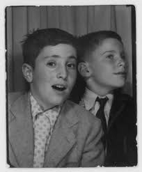 Ellis Edmonds's Instagram, Twitter & Facebook