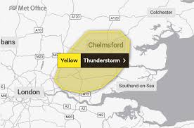 Footage shared on social the met office had issued a yellow thunderstorm warning on friday evening which expired at 11pm. Zcb0skkd1yulhm