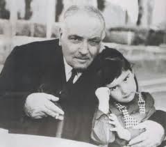 Yahya Kemal 2020 Edebiyat Yazarlar Ve Kitap