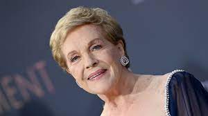 Julie Andrews 'gobsmacked' by Hollywood award