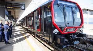 New Metro Train Arrives In Milan For Testing In 2020 Train Metro Milan