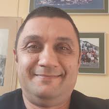 Which honor phone models are water resistant?