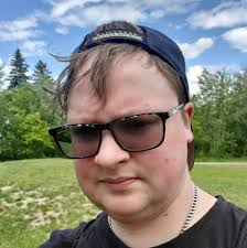 Reactions to dating interest messages