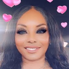 Ashanti Bennett's Instagram, Twitter & Facebook