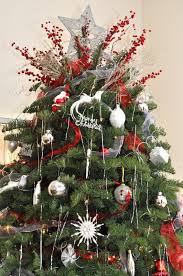 Christmas tea diy christmas gifts making jewelry for beginners diy locker advent calendars for kids martha stewart crafts holiday essentials holiday crafts for kids mothers day crafts. 50 Beautiful Christmas Home Decoration Ideas From Martha Stewart