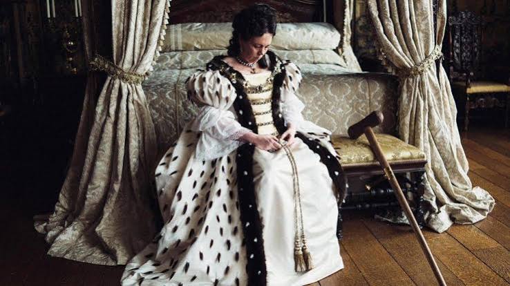 Hatfield House appears in Bafta-nominated film The Favourite - BBC News