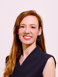 Tara Hutton's Instagram, Twitter & Facebook