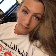 Tiffany Messick (DoctorTiffanyMM)