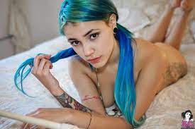 11 raudha, pictured far left, appeared on the october 2016 cover of vogue india credit: Suicidegirls On Twitter Mendacia Suicide S Bright Blue Hair Is Always An Eye Catcher Http T Co Ztszhfzrhy