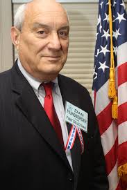 Hunsberger Runs for First Selectman