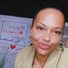 Who can style hair and makeup for elopement in Troy