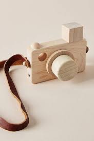 Undesirable Dslr Camera For Beginners Photography Basics Perfectshot Dslrphotographytipsbackgrounds Wooden Camera Toy Camera Wooden Toys