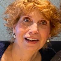 Darlene Lapointe's Instagram, Twitter & Facebook