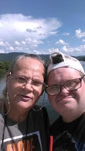 Jeremy Belt's Instagram, Twitter & Facebook