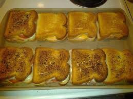 The Amazing Bar Pan 8 Grilled Cheese Sandwiches All Done At The Same Time In The Oven Crispy Mel Pampered Chef Stoneware Pampered Chef Recipes Chef Recipes