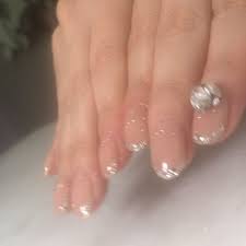 岐阜県から親子でご来店下さいました お爪の長さに所々ムラがあったので短いところに 合わせてファイリングさせて頂きました ショートネイル でもスッキリ縦長に見せます 短いのにすごく綺麗ですね と言って japanese nail design japanese nails