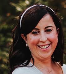 Debra Carney's Instagram, Twitter & Facebook