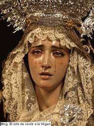 el arte de vestir a la virgen virgenes catolicas imagineria religiosa arte virgen maria