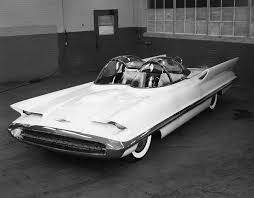 How big is the length of a lincoln futura? The 1955 Lincoln Futura The First Batmobile Car Teletype