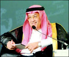 الشاعر غازي القصيبي