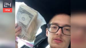 Étel helyett egy halom pénzzel volt teli a McDonald's-ban kapott zacskó