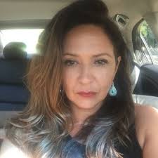 Traci Mcclain's Instagram, Twitter & Facebook