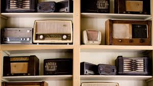 Последние твиты от longueur d'ondes (@longueurdondes). La Fin Des Grandes Ondes