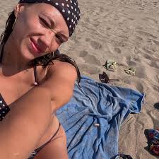 𝐏𝐞𝐧𝐧𝐲 𝐉𝐚𝐧𝐞 🇬🇧 (@penelope.jc) • Instagram photos and videos