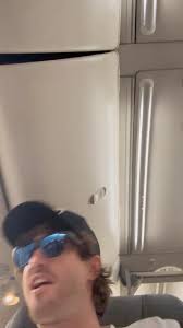 Did someone say 5 am Champagne in first class with one of my best friends?  Life is good right now, cheers yall 🥂