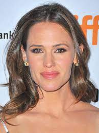 Is she dead or alive? Jennifer Garner Biography