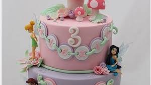 50 Gateaux D Anniversaire Epoustouflants Pour Enfant Parents Fr Gateau Anniversaire Gateau Fee Clochette Gateau Magnifique