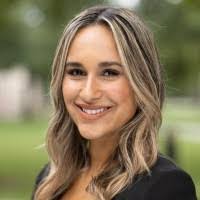 Alexandra Singh's Instagram, Twitter & Facebook