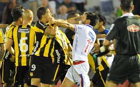 O peñarol tem um clássico portanto mais, portanto é necessário ter cautela em campo. Penarol X Nacional Classico Do Uruguai Chuteira Fc