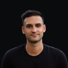 Maykel Loomans 🇺🇦 (@miekd)