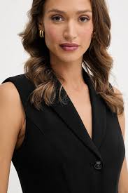 Šaty Guess YEVA, barva černá