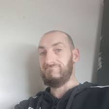 Robert Gallagher (@RobertG28738777)