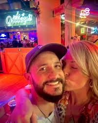 Kelli Compton (@kelli_compton) • Instagram photos and videos