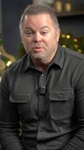 Ever wondered how God could possibly use a messy family like yours for his  purposes?, Well, we have good news. Even the story of Jesus’ family had  some crazy messy chapters. But rather than hiding ...