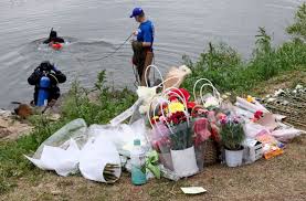 허락 받지 못한 관계의 끝은 파멸일까? S9d Iexmmq1hmm