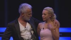 Nino de angelo is hugged by his wife larissa during the final show of promi big brother 2015 at mmc studios on august 28 2015 in cologne germany. Wer Gewinnt Promi Big Brother 2015 Sat 1 Feiert Das Grosse Finale Am Freitag Um Presseportal