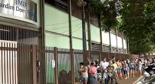 De acordo com a reportagem, o número de casos … Vacinacao Em Massa Contra Covid 19 Em Serrana Sp Comeca Nesta 4Âª Noticias R7 Sao Paulo