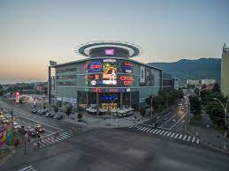 Последние твиты от gold plaza baia mare (@goldplazamall). Vivo Einkaufszentrum In Baia Mare Immofinanz Ag