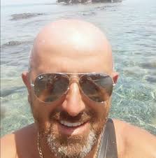 🔵 #Ucraina Si combatte casa per casa a #Pokrovsk, città chiave del Donbass  sotto assedio russo. Le truppe di Kiev hanno cacciato i russi dal palazzo  del consiglio comunale e hanno issato