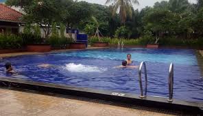 Yuks Seru Seruan Di Kolam Renang De Arcadia Tapos Fokusatu