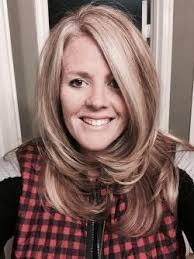 Laura Fackler's Instagram, Twitter & Facebook