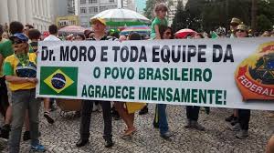 Resultado de imagem para protestos da direita imagens