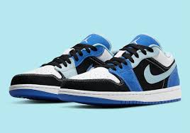 Ganz neu unbenutzt größe 38 nicht real aber sieht biete mein jordan 1 low travis scott paar an. Air Jordan 1 Low Sees Contrast Stitching In Multi Blue Palette Climax